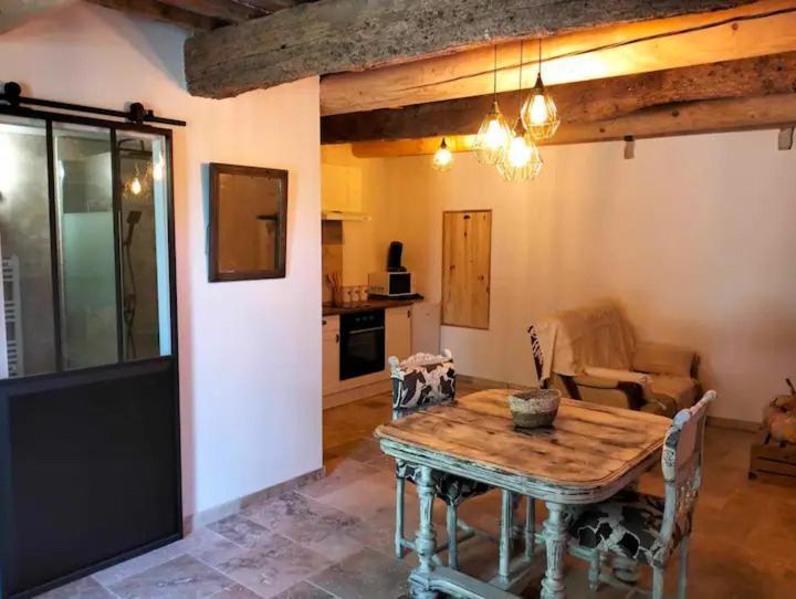 La Taniere Apartment Lagarde-Pareol ภายนอก รูปภาพ