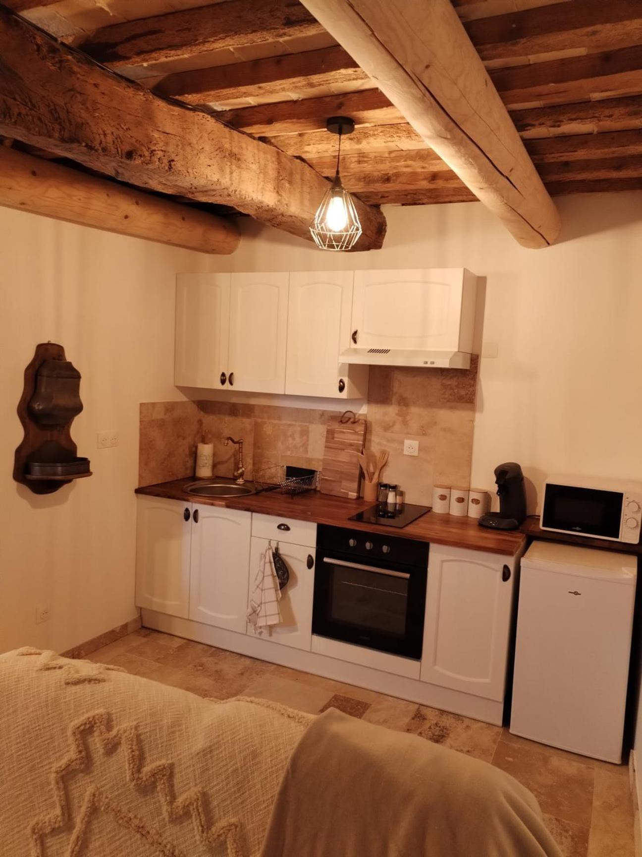 La Taniere Apartment Lagarde-Pareol ภายนอก รูปภาพ