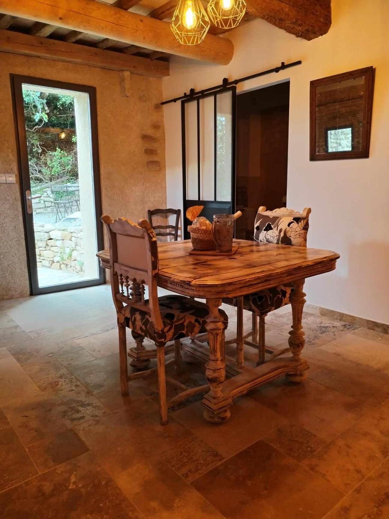 La Taniere Apartment Lagarde-Pareol ภายนอก รูปภาพ